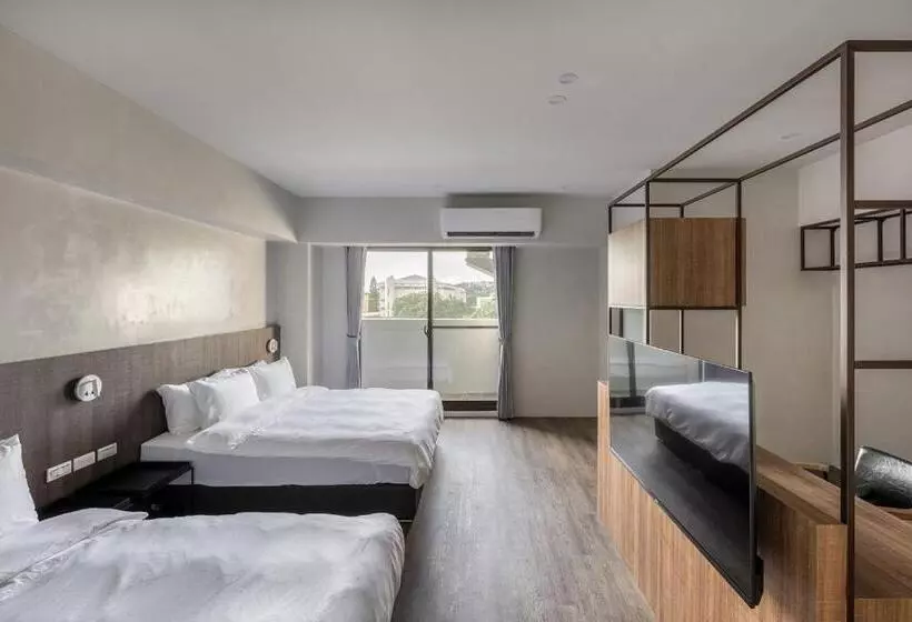هاستل H Suite Inn