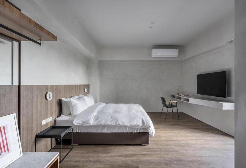 هاستل H Suite Inn