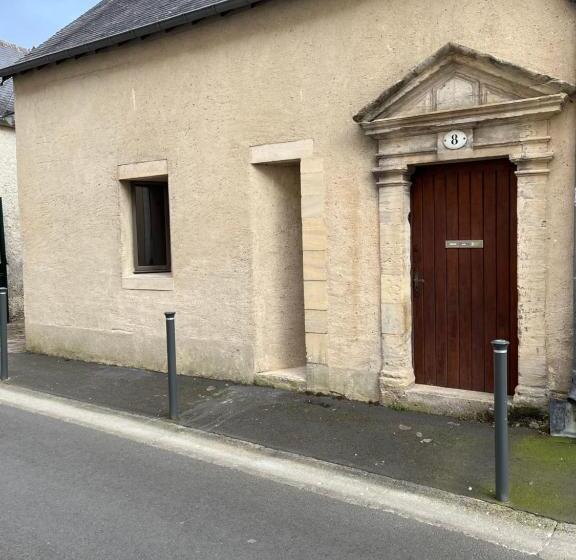 تختخواب و صبحانه L Atelier