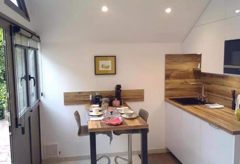 Aamiaismajoitus (B&B) L Atelier