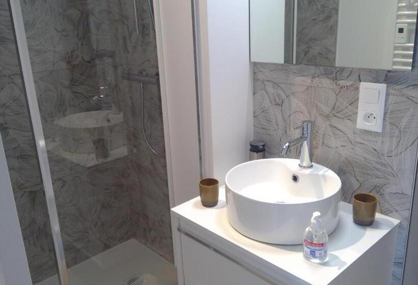 تختخواب و صبحانه L Atelier