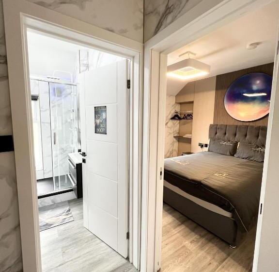 Bed and Breakfast The Welsh Space Newly Renovated!