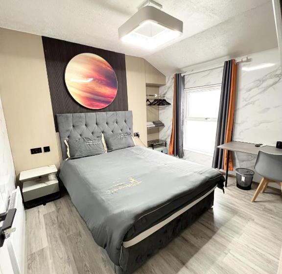 Bed and Breakfast The Welsh Space Newly Renovated!