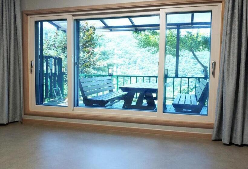 Hongcheon Daol Pension