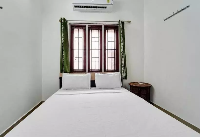 Hotelli Oyo Hisham Homes