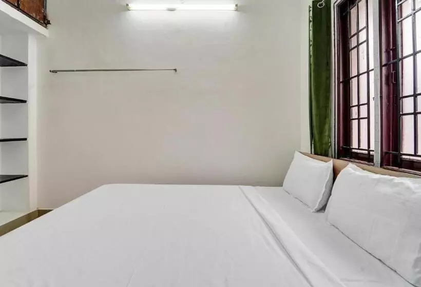 Hotelli Oyo Hisham Homes