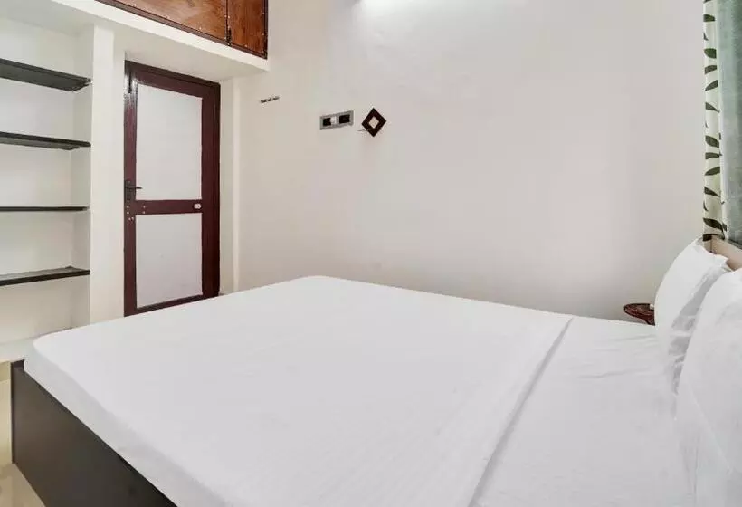 Hotelli Oyo Hisham Homes