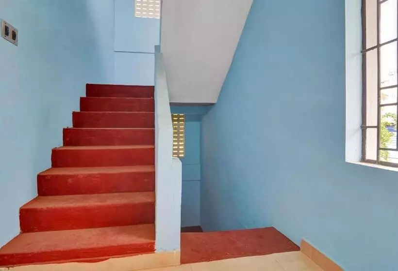 Hotelli Oyo Hisham Homes