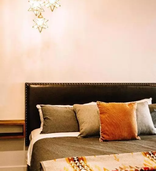 ホテル Pendleton Pointe