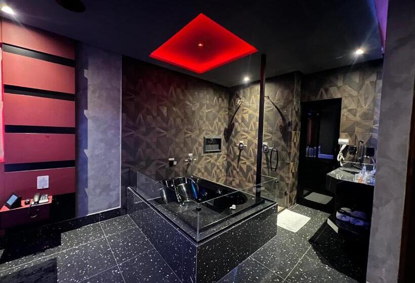 Motel Prestige Pinda 4