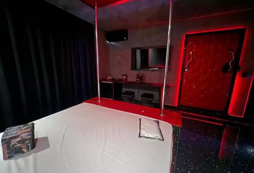 Motel Prestige Pinda 4