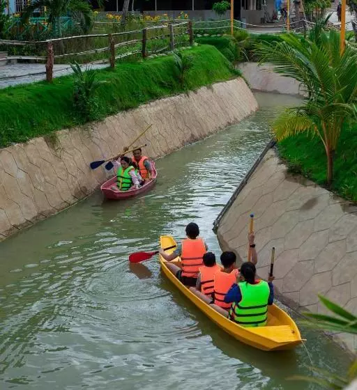 استراحتگاه The Grand Việt Kiều