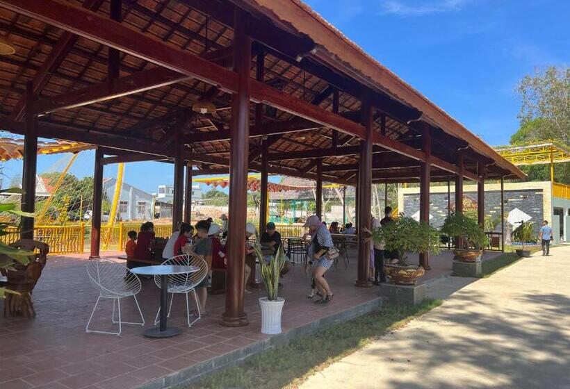 אתר נופש The Grand Việt Kiều