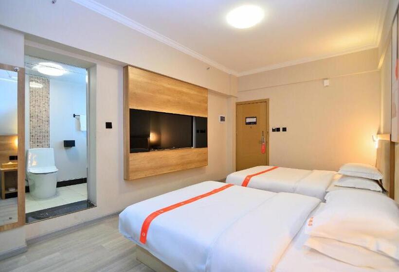 Yilong Yitang Hotel Kunming Railway Station Joy City Center