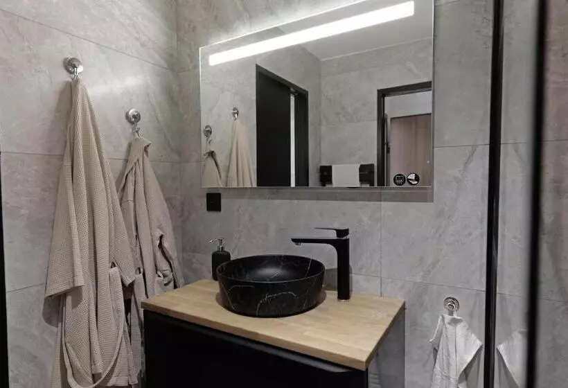 Zanzibar Suite