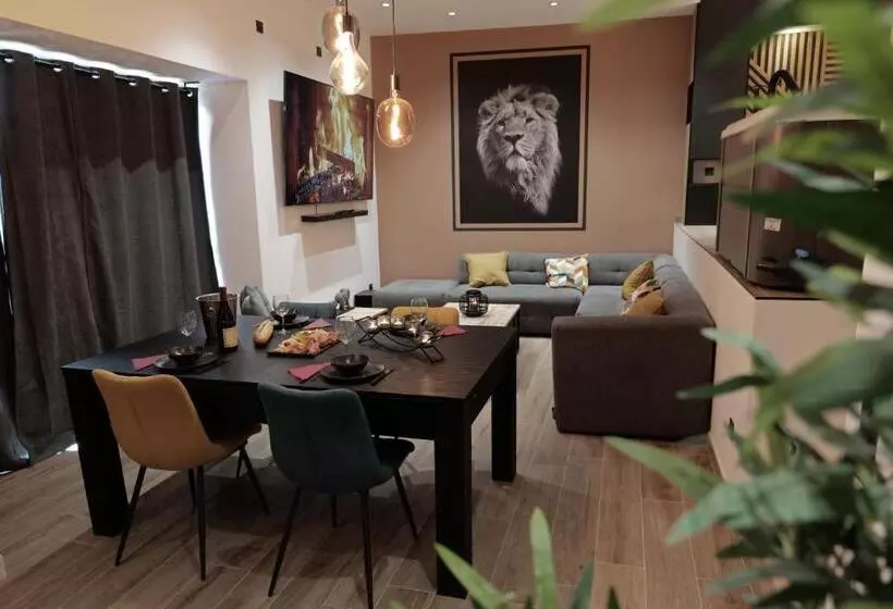 Zanzibar Suite