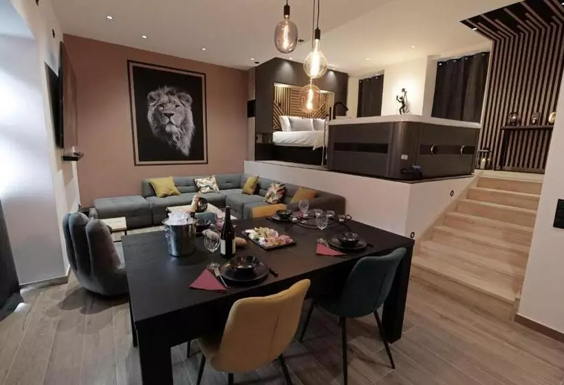 Zanzibar Suite