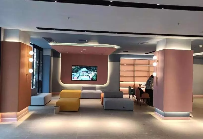 Hanting Hotel Huanggang Huangmei County