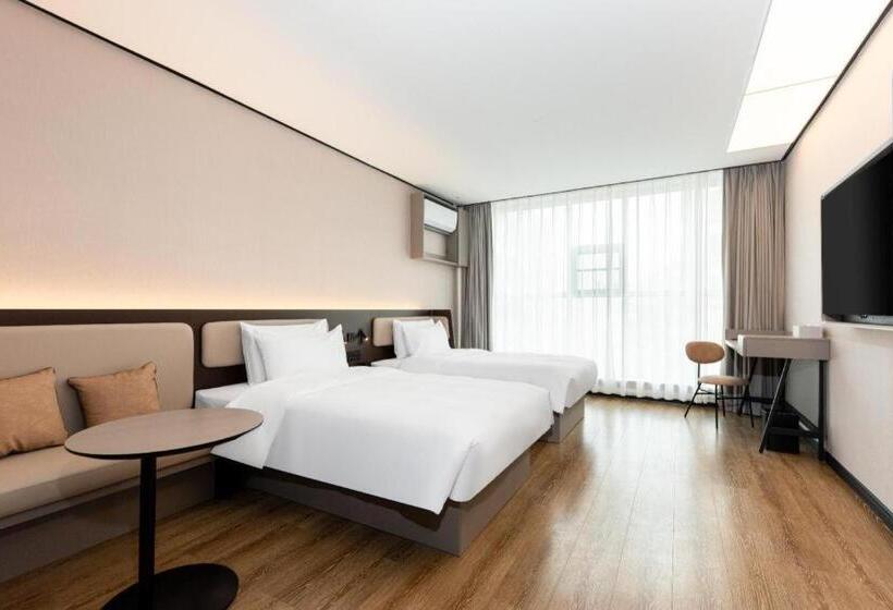 Hanting Hotel Huanggang Huangmei County