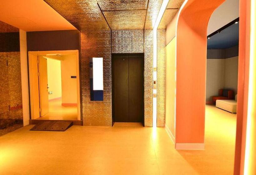 Hanting Hotel Qiandaohu Tourist Wharf Center