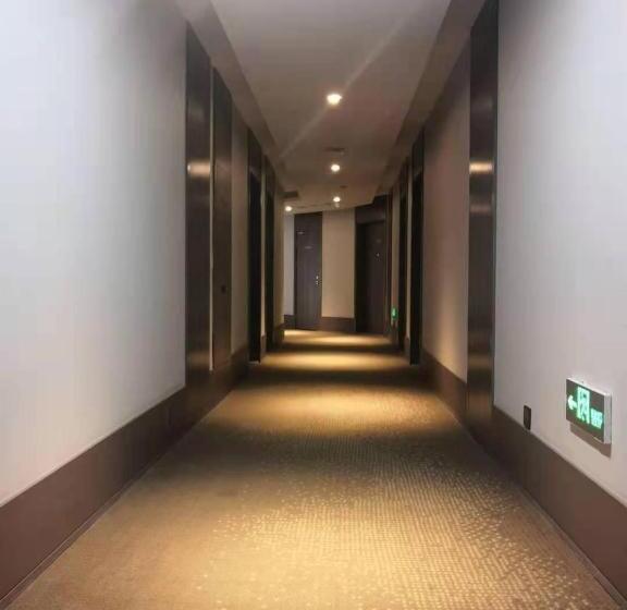 Hanting Hotel Qidong Bus Station