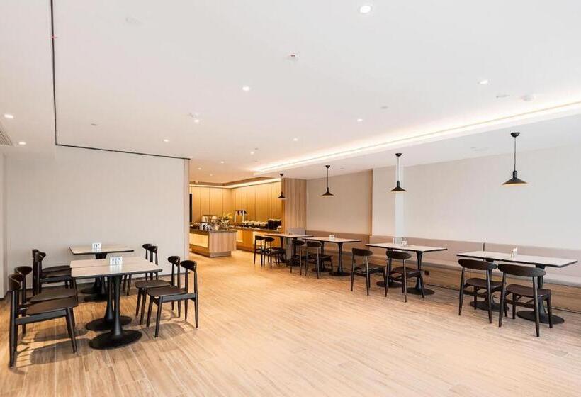 Hanting Hotel Qidong Bus Station