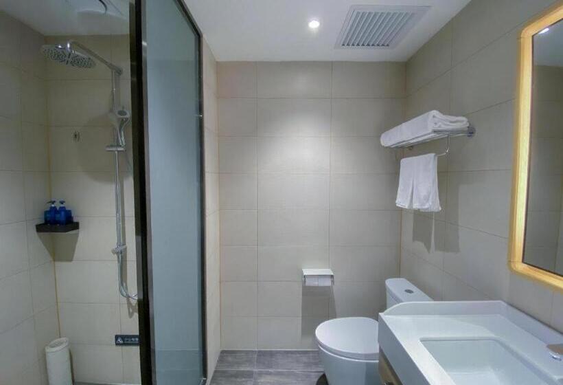 Hanting Hotel Tianjin Binhai Airport Economic Zone Metro Station