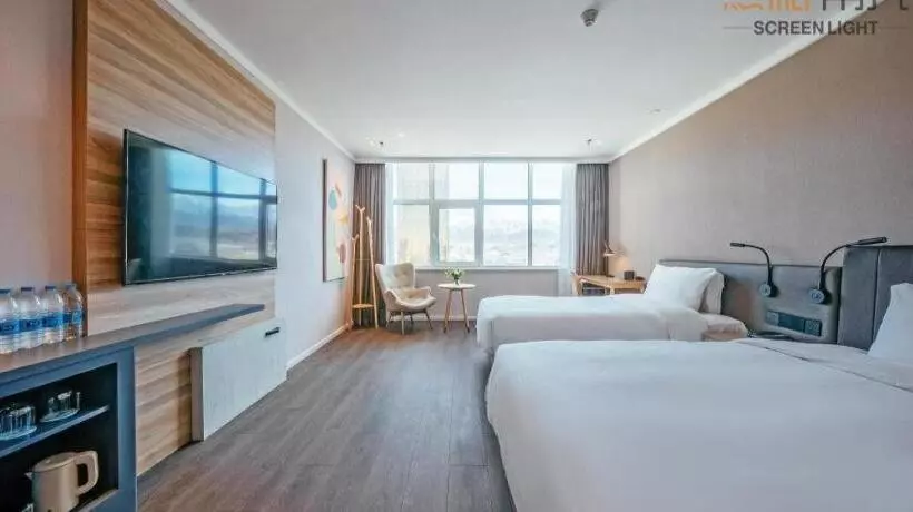 Hanting Premium Hotel Delingha Jinghuawan Plaza