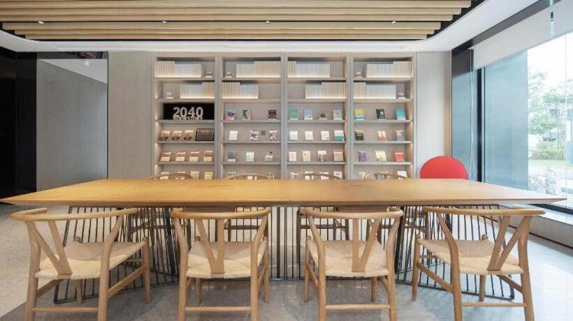 Ji Hotel Luzhou Bubugao Plaza