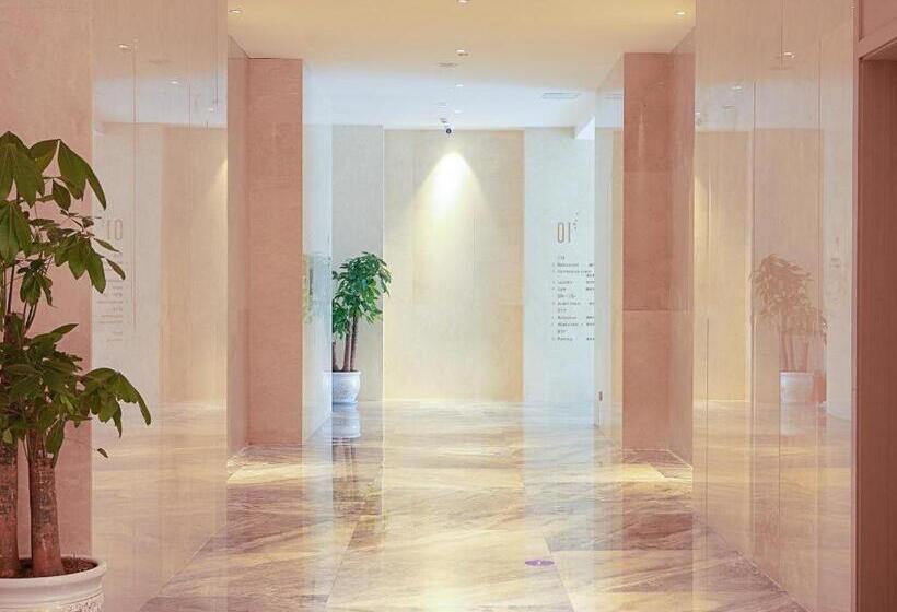 Lavande Hotel Kunming International Exhibition Center