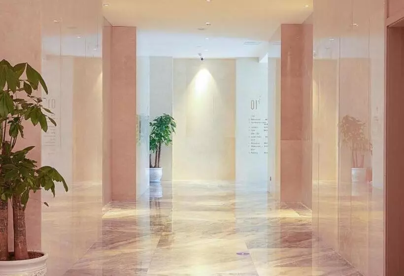 Lavande Hotel Kunming International Exhibition Center