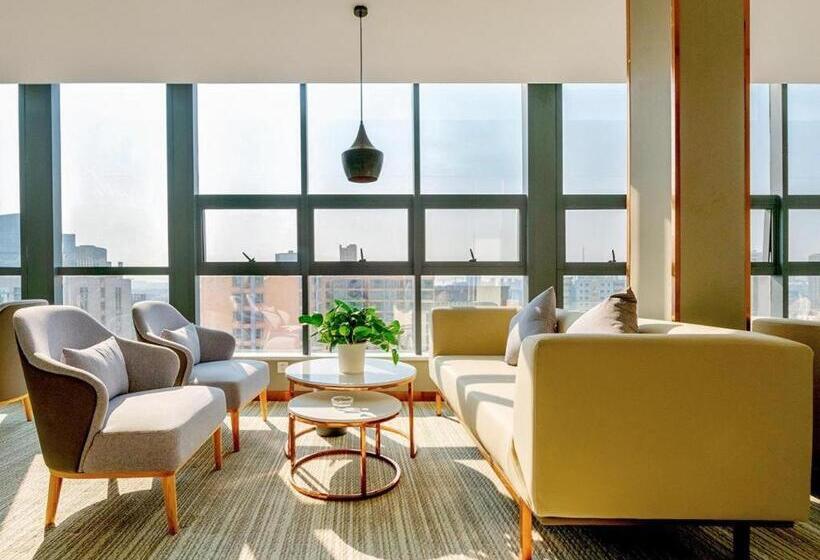 Lavande Hotel Kunming International Exhibition Center