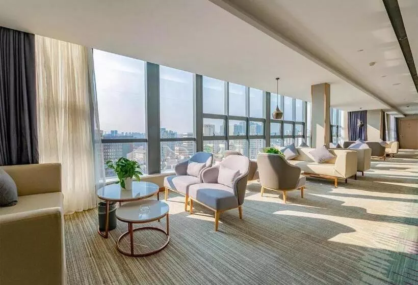 Lavande Hotel Kunming International Exhibition Center