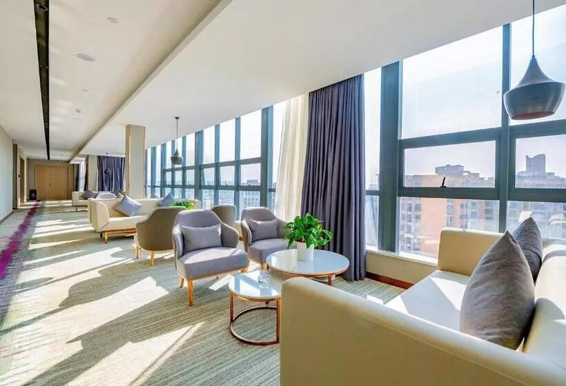 Lavande Hotel Kunming International Exhibition Center