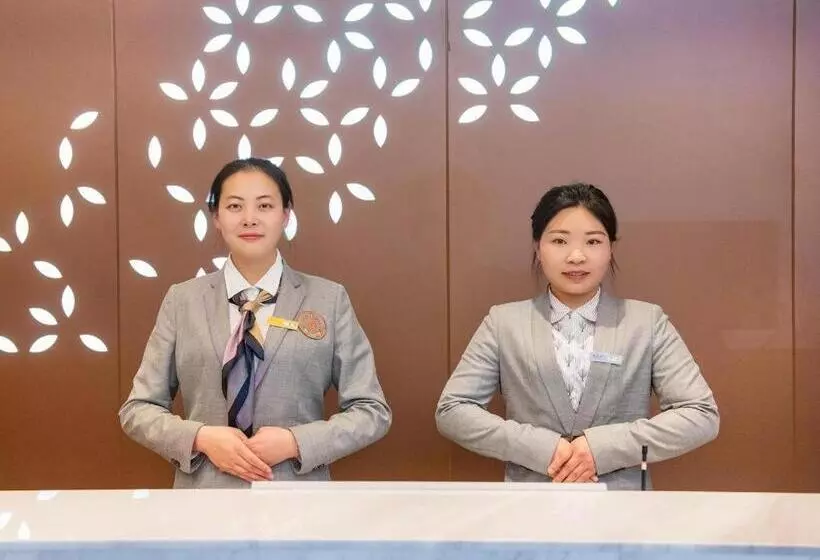 Lavande Hotel Kunming International Exhibition Center