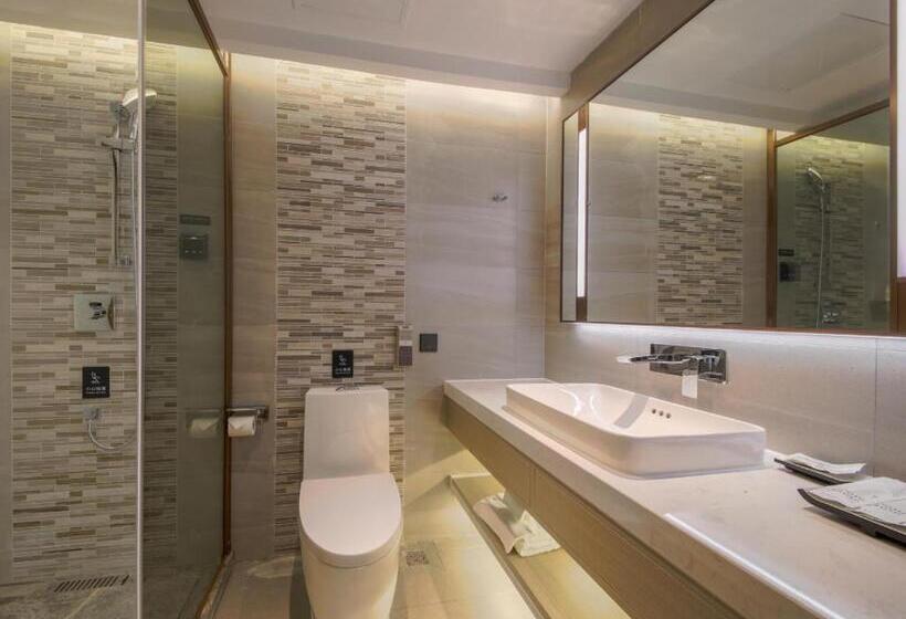 Lavande Hotel Wuhan Jianghan Road Dunli Gate Metro Station
