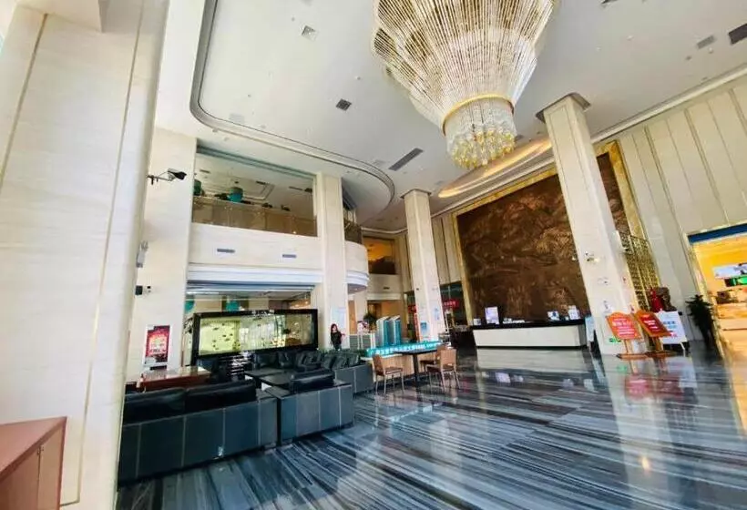 Starway Hotel Urumqi Economic Development Zone Railway Station