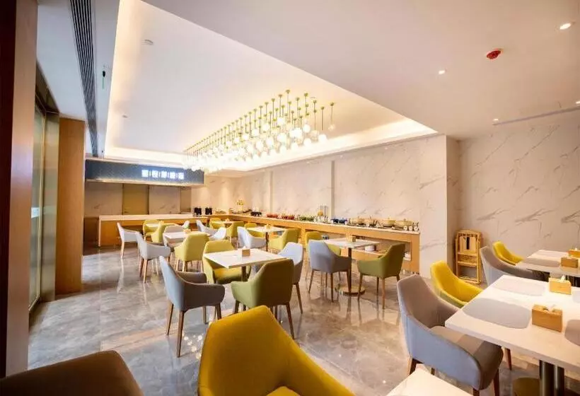 Starway Hotel Zhoukou Huanghe Road