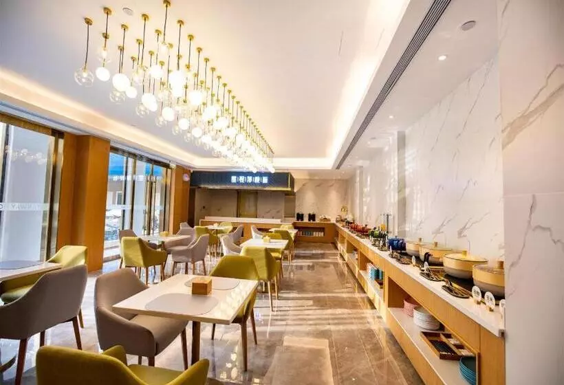 Starway Hotel Zhoukou Huanghe Road