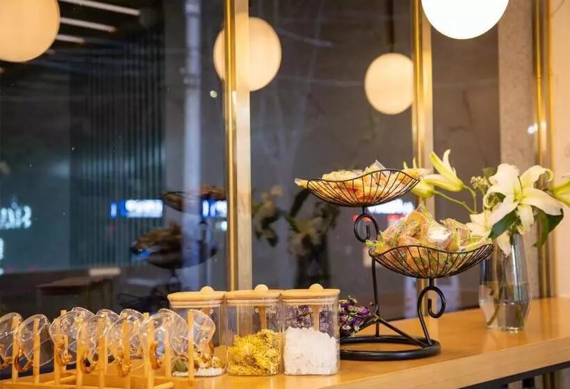 Starway Hotel Zhoukou Huanghe Road