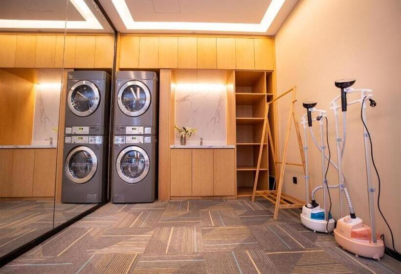 Starway Hotel Zhoukou Huanghe Road