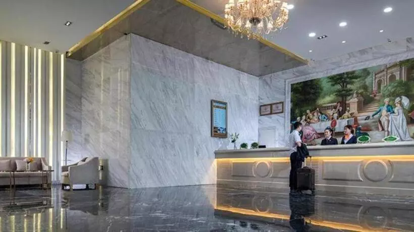 Vienna Hotel Chengdu Chadianzi Toursim Center