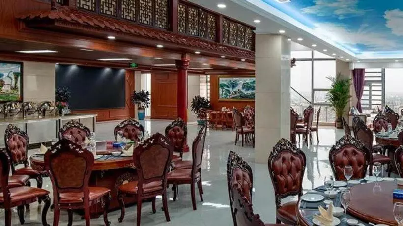 Vienna Hotel Chengdu Chadianzi Toursim Center