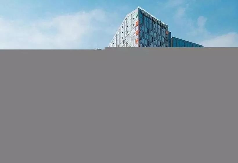 Vienna Hotel Chengdu Chadianzi Toursim Center
