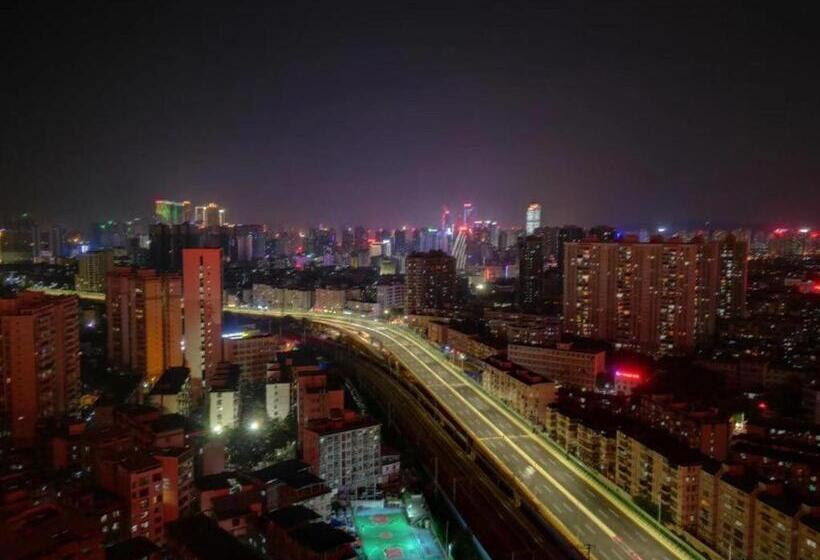 Vienna Hotel Nanning People S Square Minzhu Road