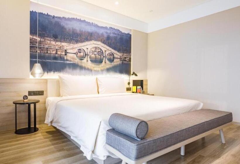 Atour Hotel Suqian Fazhan Avenue