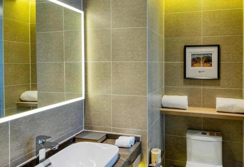 Atour Hotel Suqian Fazhan Avenue