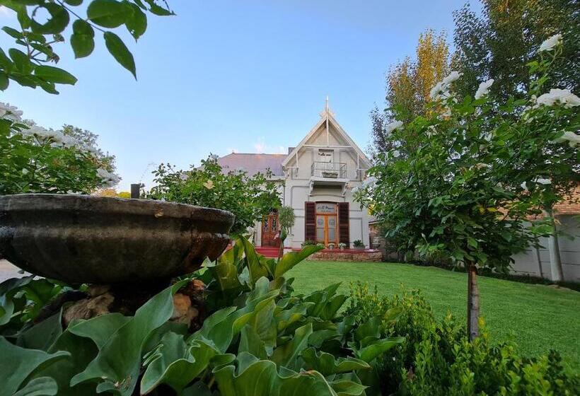 تختخواب و صبحانه Hill Manor Room 1 Self Catering Unit