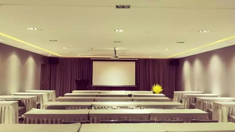 Echarm Hotel Nanchong Taihe Center Jiangjing Park