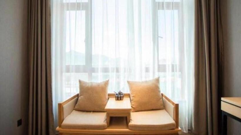 Greentree Eastern Hotel Yunnan Shangri La Yangtang Road